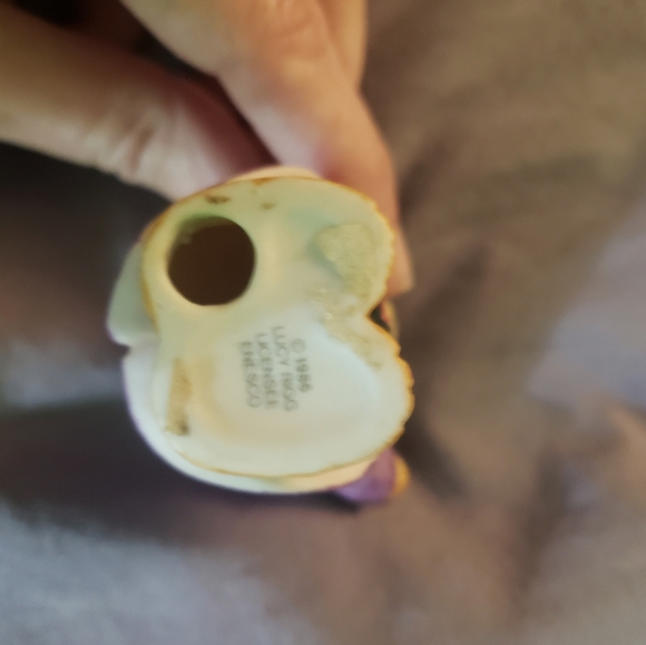 Vintage 1992 Enesco Lucy Bear - Dracula - Picture 3 of 3